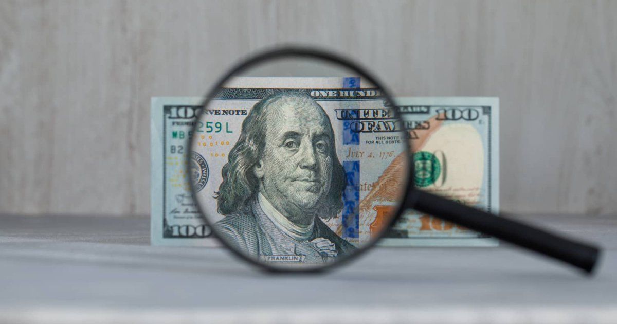 НБУ установил курс доллара 43,39 грн: новый рекорд