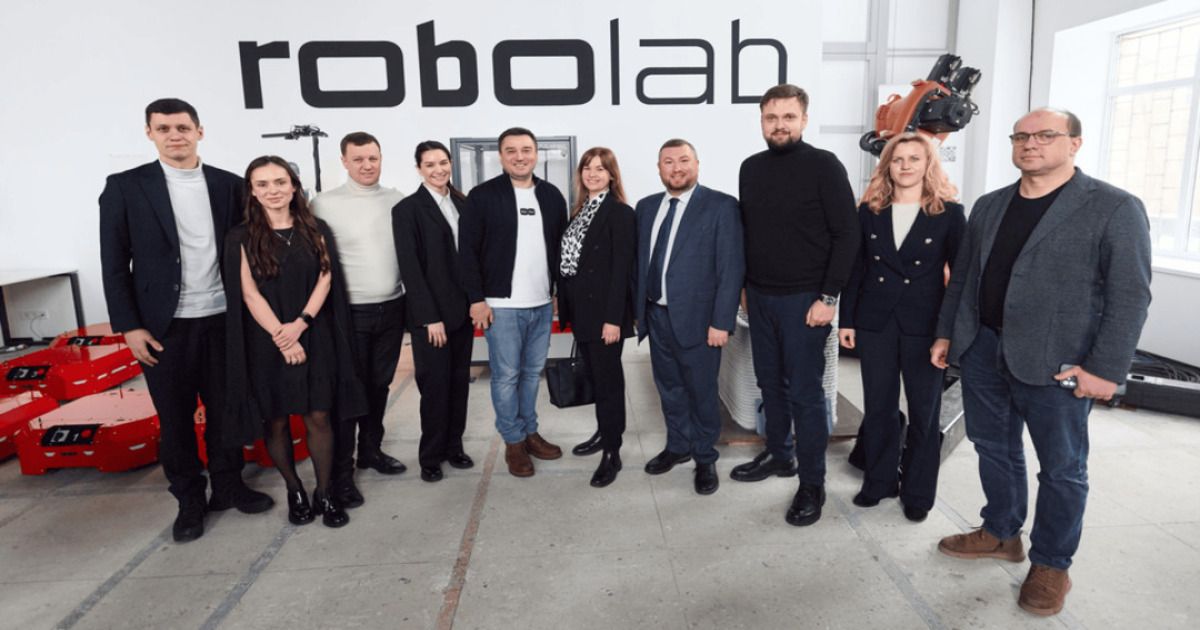 У Києві відкрили пілотну лабораторію робототехніки RoboLab