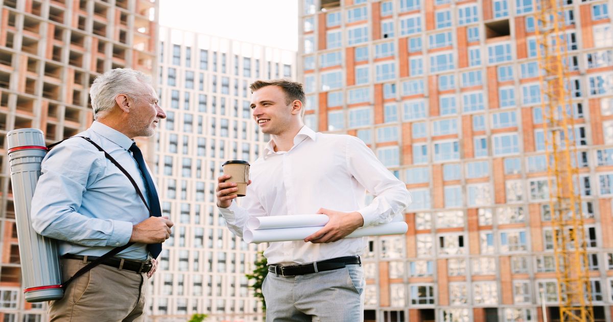 Как проверить застройщика перед покупкой квартиры: реестры и суды