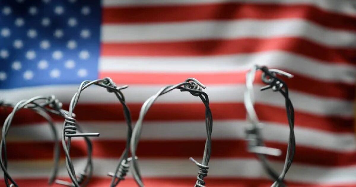 ЕС готовит пошлины на товары из США на 93 млрд евро в ответ Трампу