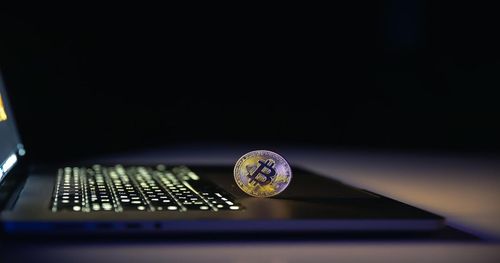 Як купити домен за криптовалюту: покрокова інструкція безпечно